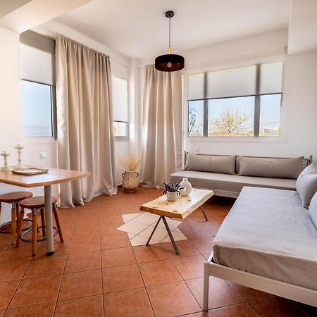 Christoforos Apartments Lourdata  Exteriör bild
